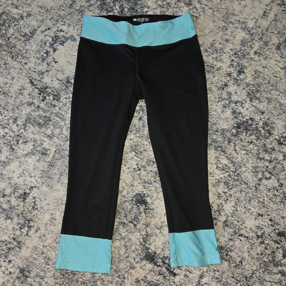 Ideology Black and Blue Leggings Stretchy Capri Design